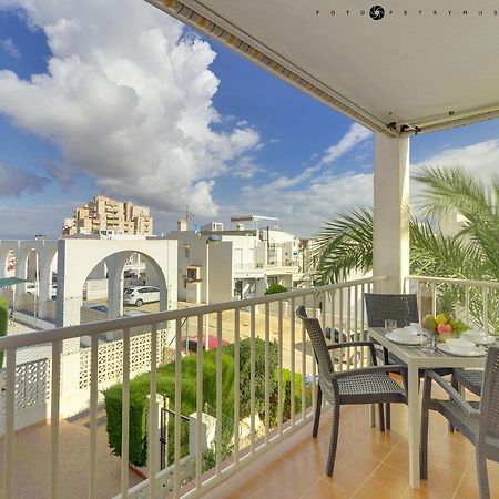 Apartment With Pool, Sea Views & Balcony Less Than 10Min Walk To La Mata Beach! Torrevieja Kültér fotó
