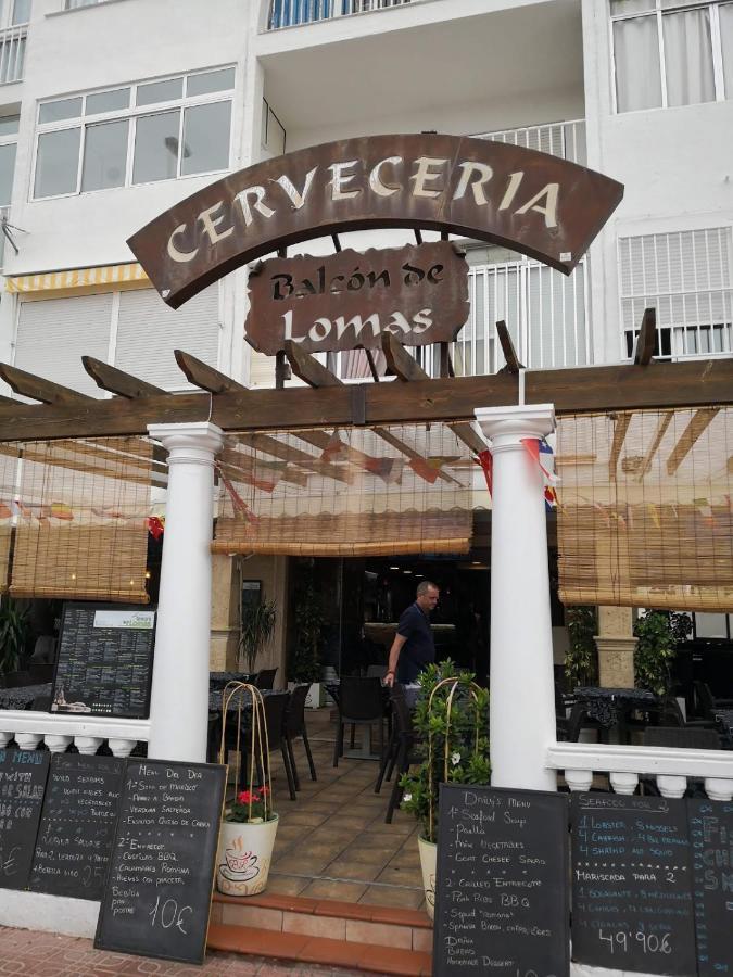 Apartment With Pool, Sea Views & Balcony Less Than 10Min Walk To La Mata Beach! Torrevieja Kültér fotó